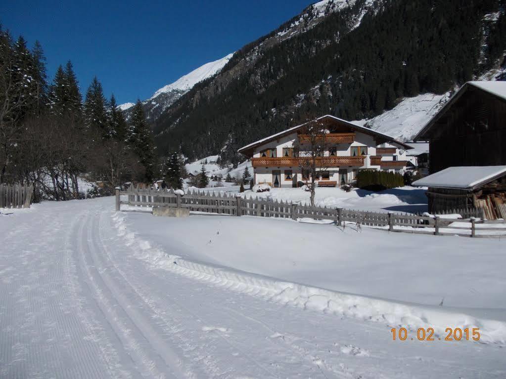 Haus Schoderbock Apartment Sankt Leonhard im Pitztal Bagian luar foto