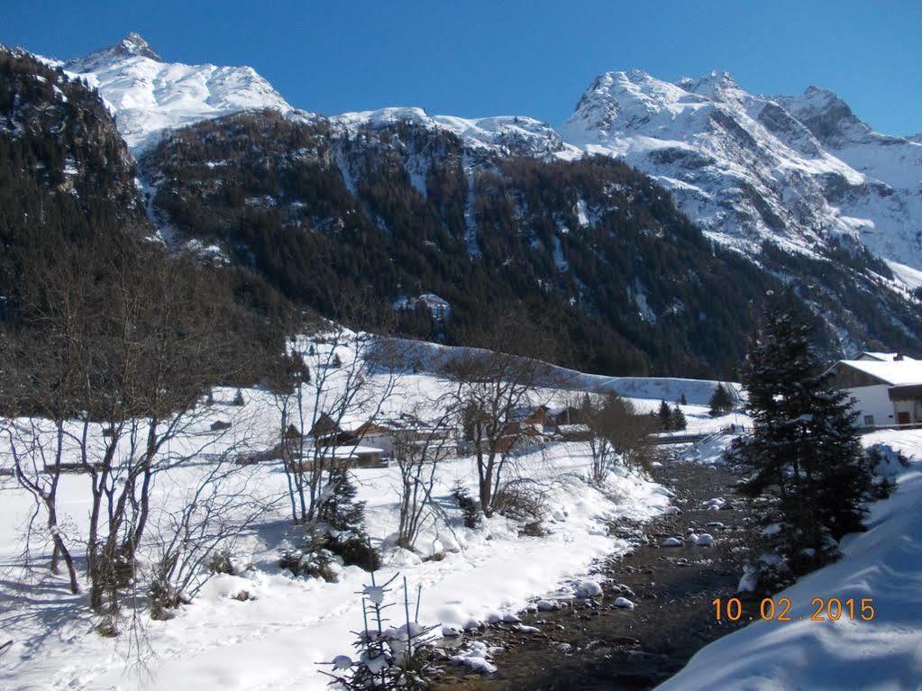 Haus Schoderbock Apartment Sankt Leonhard im Pitztal Bagian luar foto