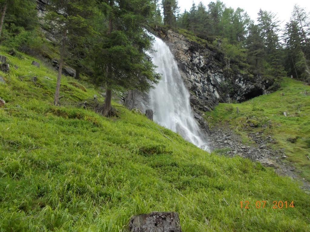 Haus Schoderbock Apartment Sankt Leonhard im Pitztal Bagian luar foto